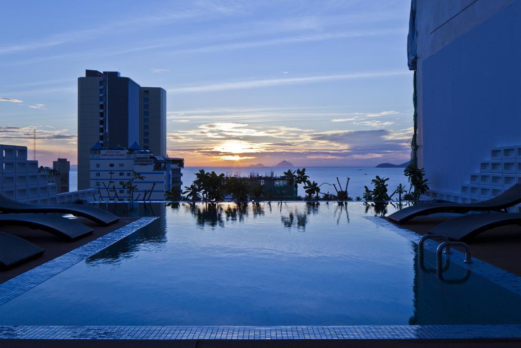 Golden Holiday Hotel Nha Trang Exterior photo