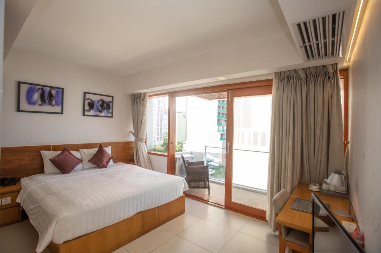 Golden Holiday Hotel Nha Trang Exterior photo