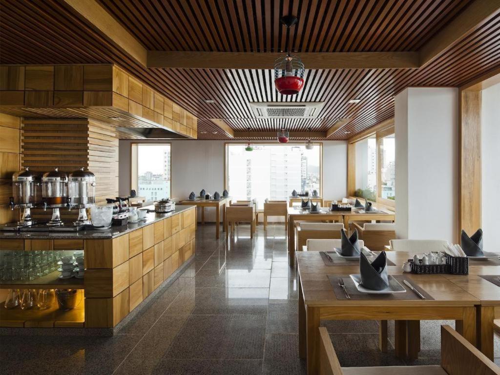 Golden Holiday Hotel Nha Trang Exterior photo
