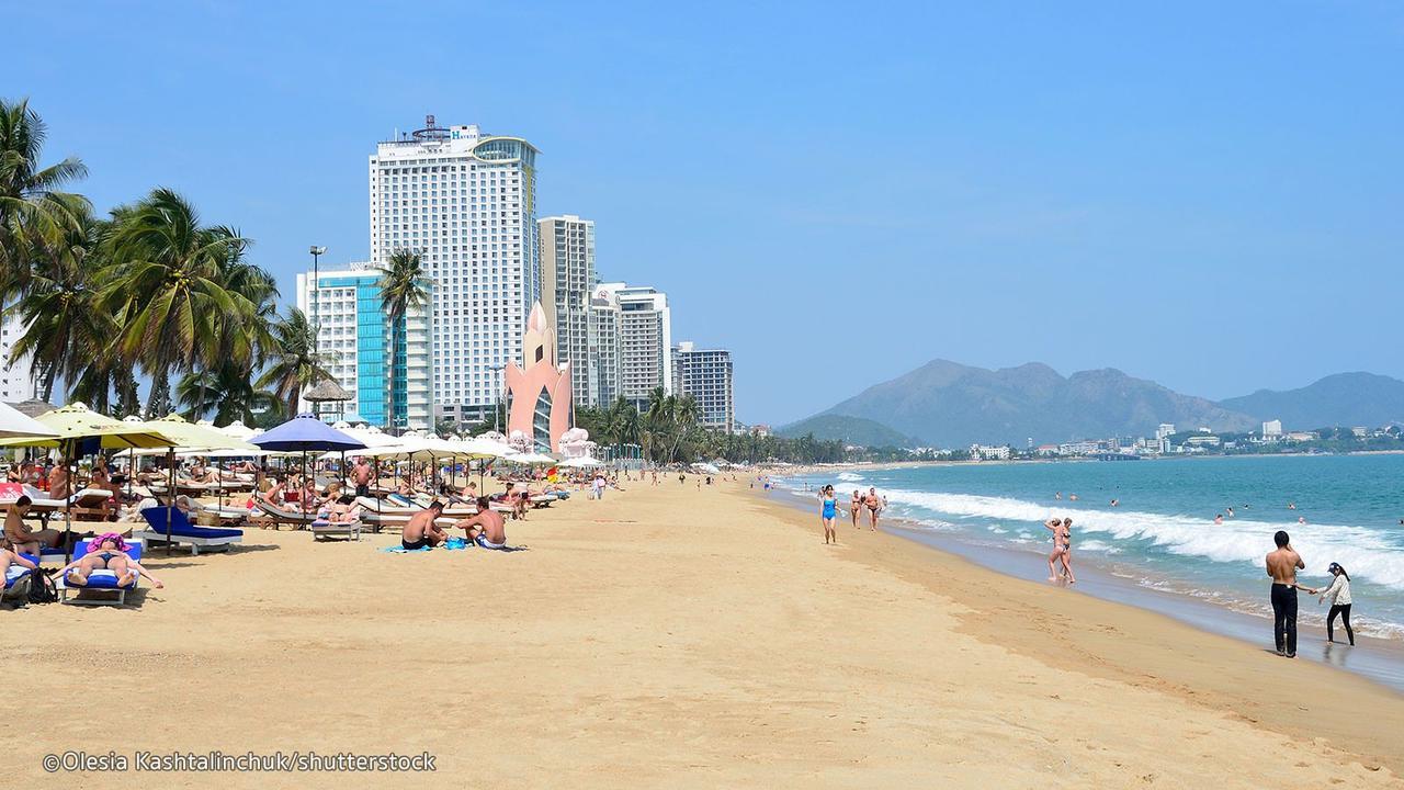 Golden Holiday Hotel Nha Trang Exterior photo